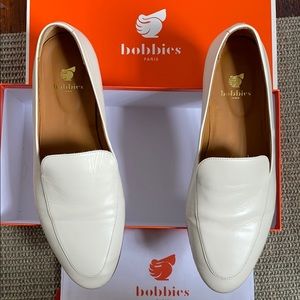 Bobbies Loafers in white